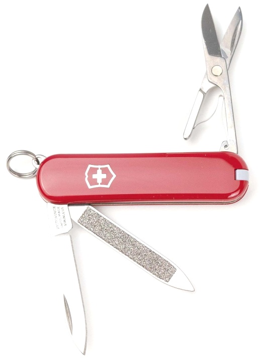 Нож-брелок Victorinox Classic, 58 мм, 7 функций, красный