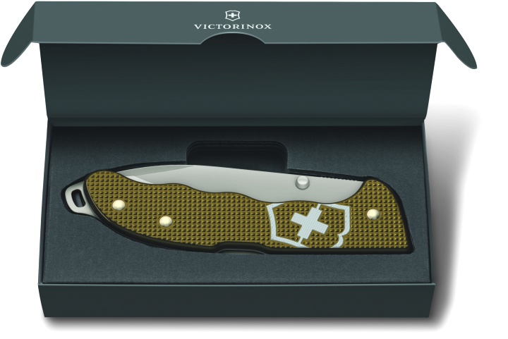  Нож перочинный Victorinox Hunter Pro Alox,136мм., 4функц., коричневый, подар.коробка